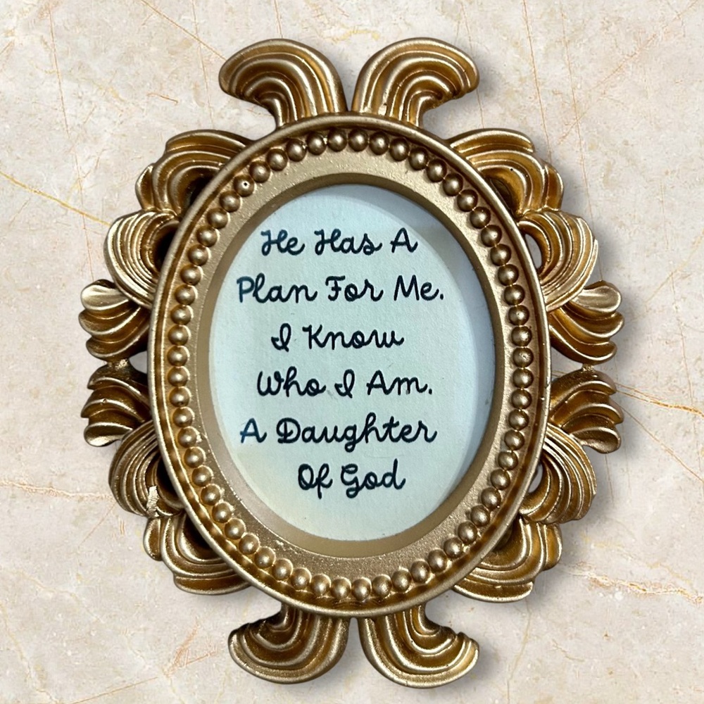 Affirmation/motivational &Bible verses Mini Frames Oval  Antique  Photo Holder